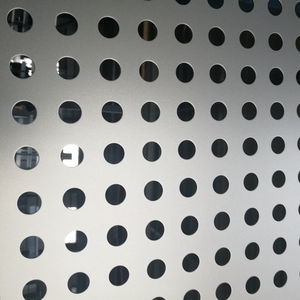 金属冲孔板_窗台披水板_地铁烤瓷铝板-天津中兆通幕墙材料有限公司